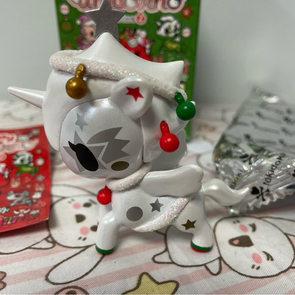 Tokidoki Snow Angel Holiday Unicorno Series 2 Art Mini Figure - Picture 2 of 10